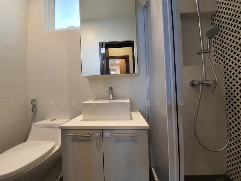 Bloxhome Drive, Bloxhome Drive, 3 Bedrooms, 2,000 sqft, Corner Terrace For Rent, by Neo Chee Seng, 21883953 - PropertyGuru.com.sg