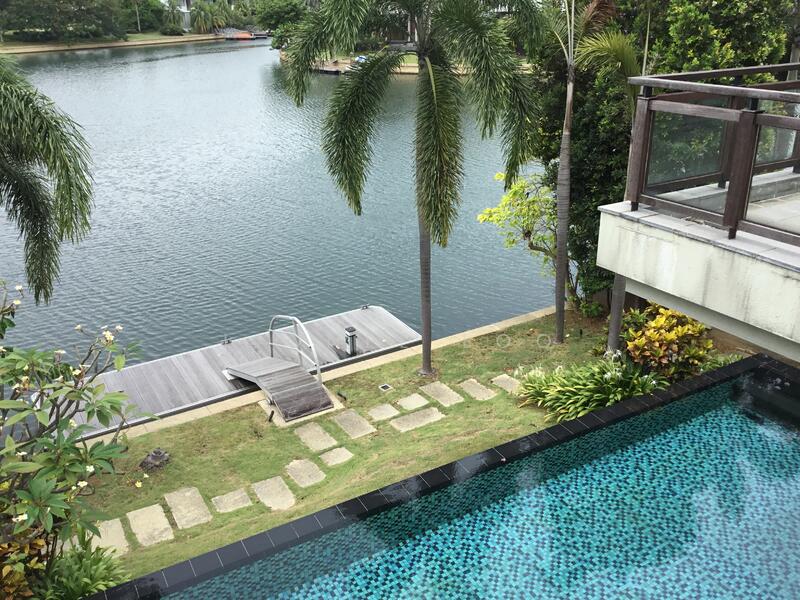 For Sale - Paradise Island