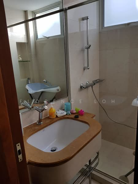 Greenwood crescent, Greenwood crescent, 5 Bedrooms, 3,200 sqft, Corner Terrace For Rent, by Florence Loh, 21892300 - PropertyGuru.com.sg