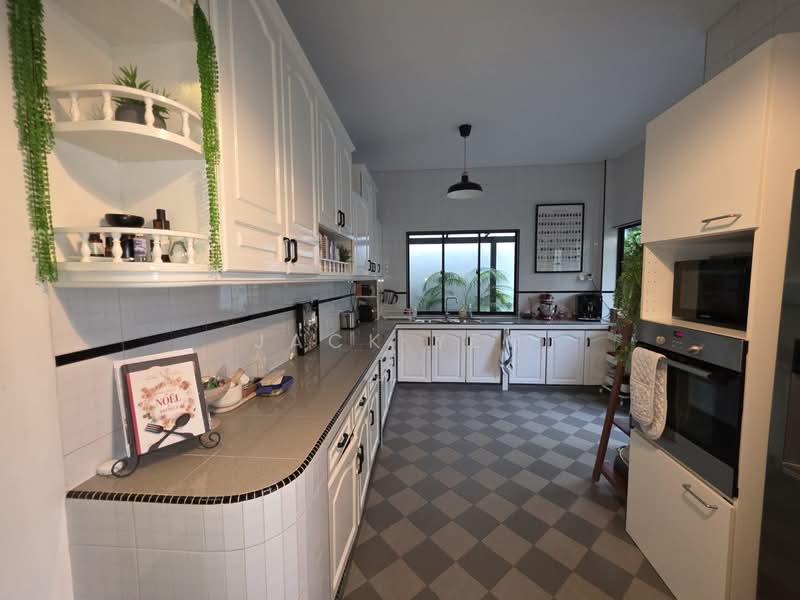 7 court road, 7 Court Road, 3 Bedrooms, 2,000 sqft, Semi-Detached House For Rent, by Jack Yeo, 21892758 - PropertyGuru.com.sg