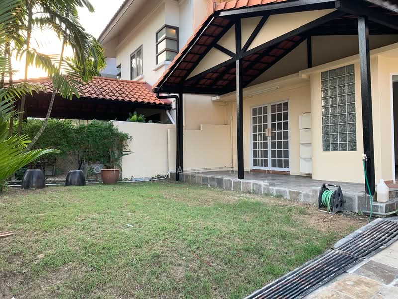 Hua Guan Gardens, , 3 Bedrooms, 2,000 sqft, Semi-Detached House For Rent, by Gillian Heng, 21893179 - PropertyGuru.com.sg