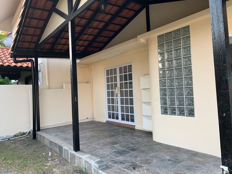 Hua Guan Gardens, , 3 Bedrooms, 2,000 sqft, Semi-Detached House For Rent, by Gillian Heng, 21893179 - PropertyGuru.com.sg