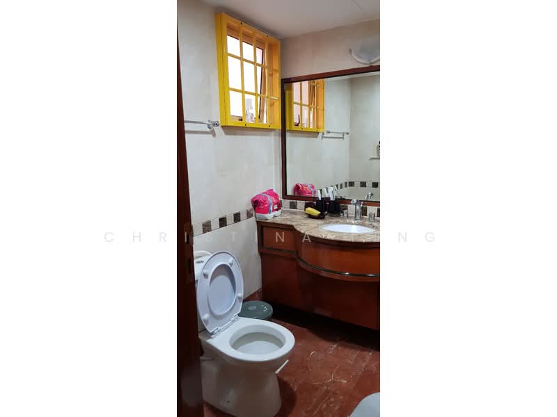 Villa Marina, 25 Jalan Sempadan, 2 Bedrooms, 1,087 sqft, Condominium For Rent, by Christina Teng, 21893866 - PropertyGuru.com.sg