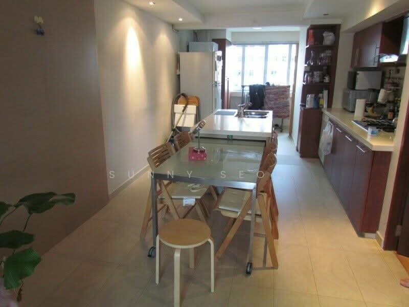 Blk 170 Stirling Road, Stirling Road, 2 Bedrooms, 700 sqft, HDB Flat For Rent, by Sunny Seow, 21895772 - Dining Area - PropertyGuru.com.sg