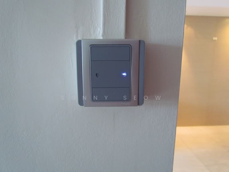 Blk 170 Stirling Road, Stirling Road, 2 Bedrooms, 700 sqft, HDB Flat For Rent, by Sunny Seow, 21895772 - Dimmable light switches - PropertyGuru.com.sg