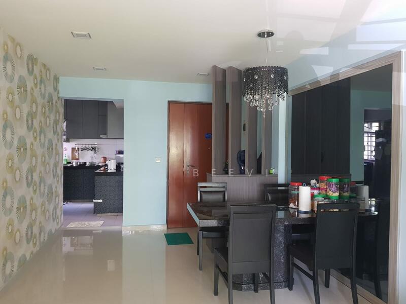 For Rent - 208B Compassvale Lane