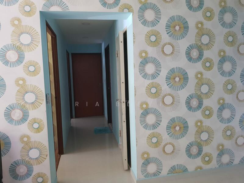 For Rent - 208B Compassvale Lane