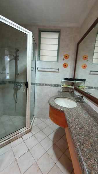 Guilin View, 20 Bukit Batok Street 52, 2 Bedrooms, 861 sqft, Condominium For Rent, by Mark Lim Chee Tong, 21900328 - PropertyGuru.com.sg