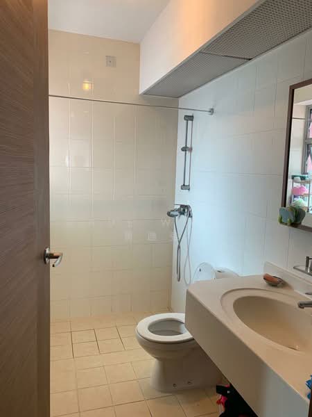 270A Sengkang Central, 270A Sengkang Central, 3 Bedrooms, 1,001 sqft, HDB Flat For Rent, by Paul Wong 黄逸强, 21900932 - PropertyGuru.com.sg