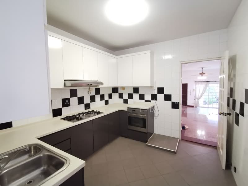 Bedok Ria, Bedok Ria Crescent, 5 Bedrooms, 2,800 sqft, Terraced House For Rent, by RUTH, 21900942 - PropertyGuru.com.sg