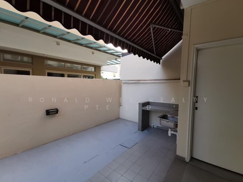 Bedok Ria, Bedok Ria Crescent, 5 Bedrooms, 2,800 sqft, Terraced House For Rent, by RUTH, 21900942 - PropertyGuru.com.sg
