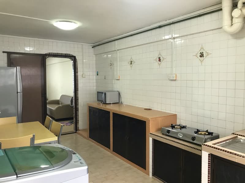 742 Yishun Avenue 5, 742 Yishun Avenue 5, 2 Bedrooms, 721 sqft, HDB Flat For Rent, by Lui Yen Yuin, 21902513 - PropertyGuru.com.sg