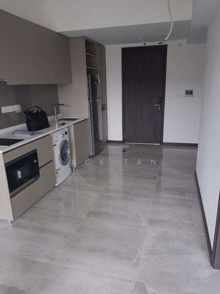 Lake Grande, 2 Jurong Lake Link, 1 Bedroom, 657 sqft, Condominium For Rent, by Jack Tan, 21906423 - PropertyGuru.com.sg
