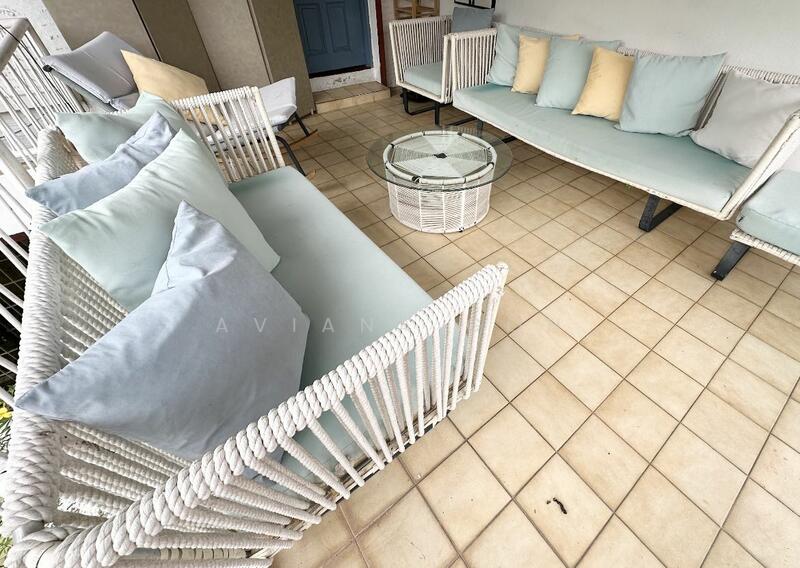 For Rent - 4BR+1 2 Storey Corner Terrace