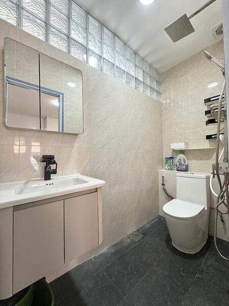 For Rent - 4BR+1 2 Storey Corner Terrace