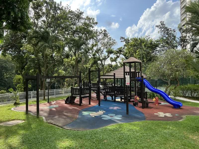 Fontana Heights, 39 Mount Sinai Road, Tanglin / Holland / Bukit Timah, 4 Bedrooms, 3,465 sqft, Condominium For Sale, by Raj Bhandari, 21909103 - PropertyGuru.com.sg