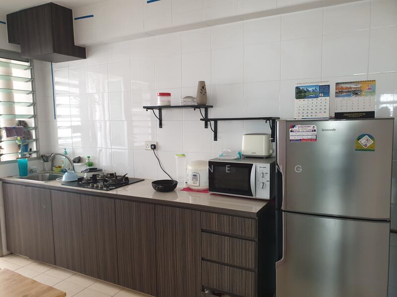 Bright and spacious kitchen