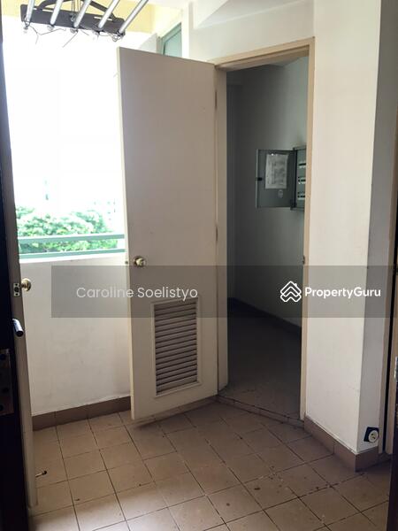For Rent - Signature Park