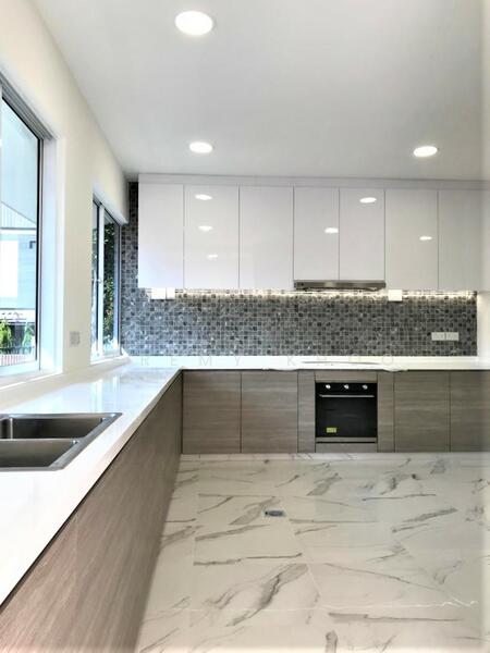 For Rent - Branksome road