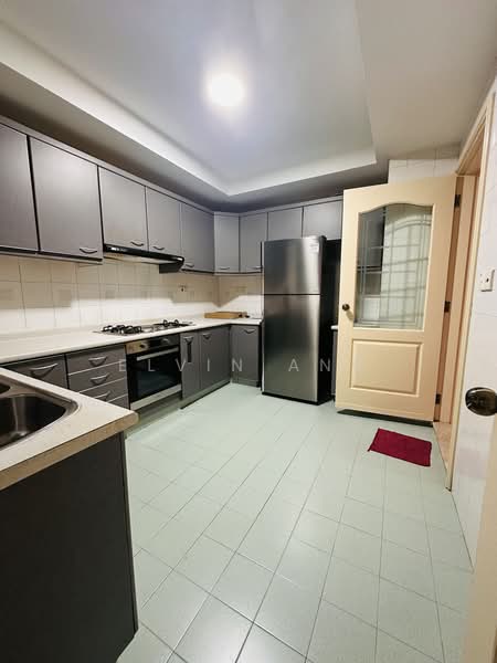 Tiara, 1 Kim Seng Walk, 4 Bedrooms, 1,550 sqft, Apartment For Rent, by Elvin Ang, 21915296 - PropertyGuru.com.sg