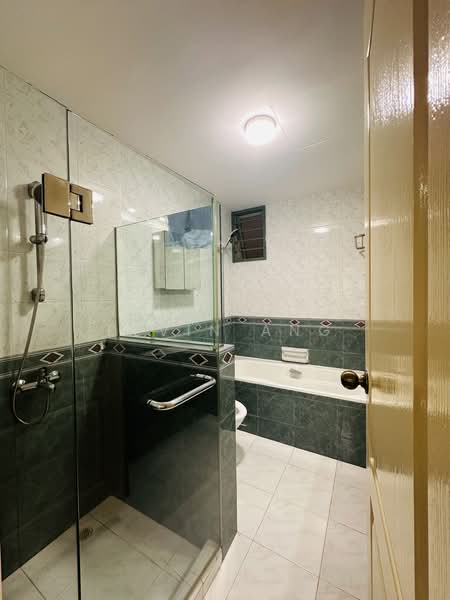 Tiara, 1 Kim Seng Walk, 4 Bedrooms, 1,550 sqft, Apartment For Rent, by Elvin Ang, 21915296 - PropertyGuru.com.sg