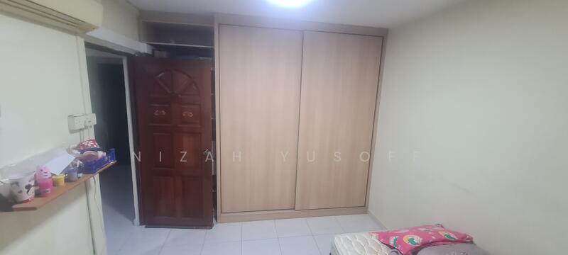 340 Bukit Batok Street 34, 340 Bukit Batok Street 34, 2 Bedrooms, 785 sqft, HDB Flat For Rent, by Nizah Yusoff, 21915735 - PropertyGuru.com.sg