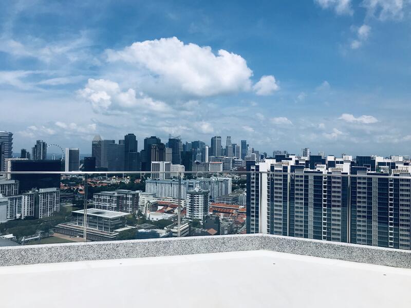 19 Floor Viewing Deck