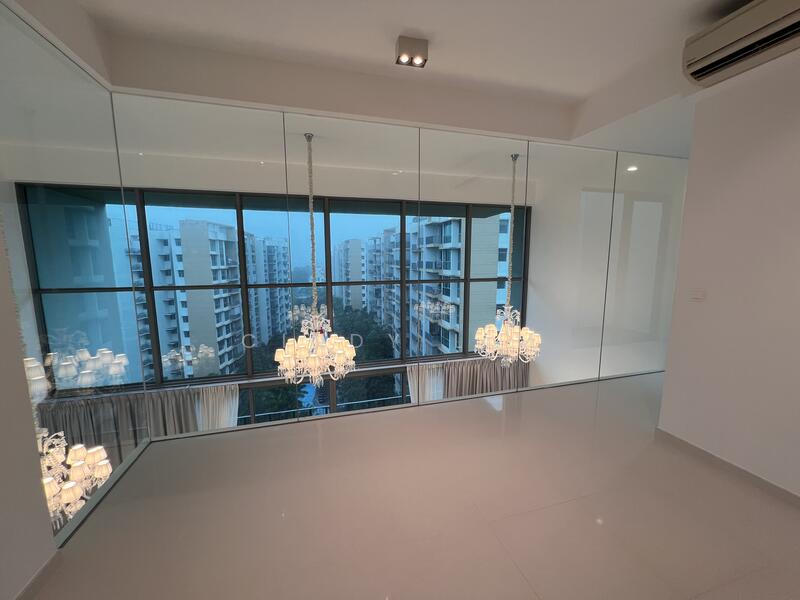 family area on upper level 
