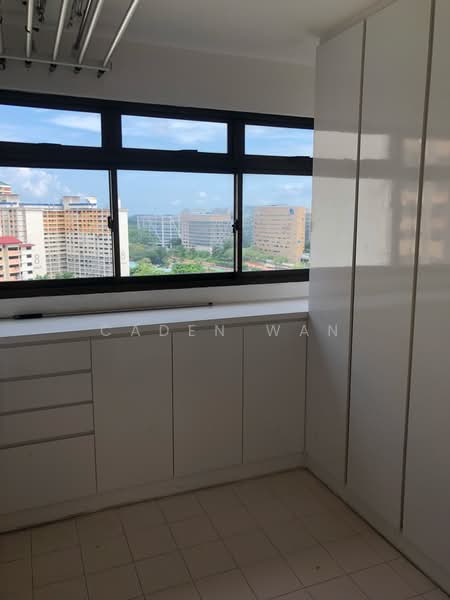 13 Holland Drive, 13 Holland Drive, 2 Bedrooms, 700 sqft, HDB Flat For Rent, by Caden Wan, 21925428 - PropertyGuru.com.sg