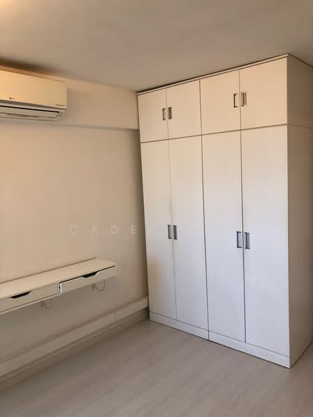 13 Holland Drive, 13 Holland Drive, 2 Bedrooms, 700 sqft, HDB Flat For Rent, by Caden Wan, 21925428 - PropertyGuru.com.sg