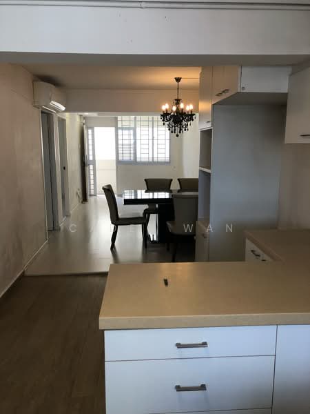 13 Holland Drive, 13 Holland Drive, 2 Bedrooms, 700 sqft, HDB Flat For Rent, by Caden Wan, 21925428 - PropertyGuru.com.sg