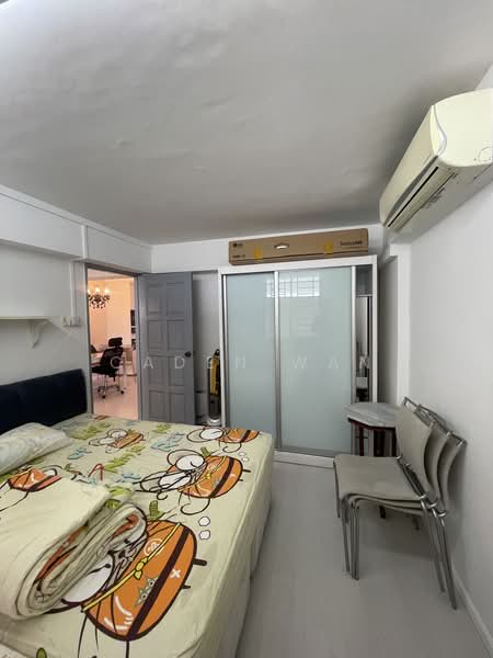 13 Holland Drive, 13 Holland Drive, 2 Bedrooms, 700 sqft, HDB Flat For Rent, by Caden Wan, 21925428 - PropertyGuru.com.sg