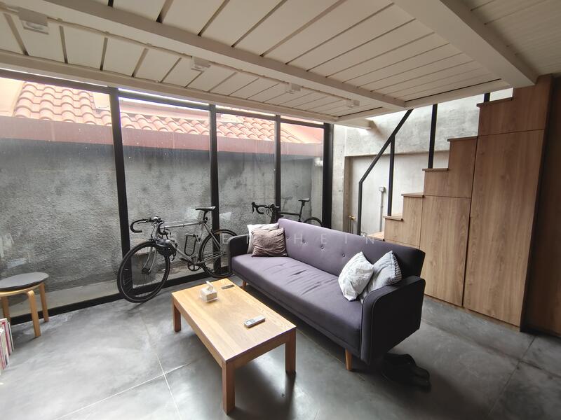 For Rent - 43 Tessensohn Road