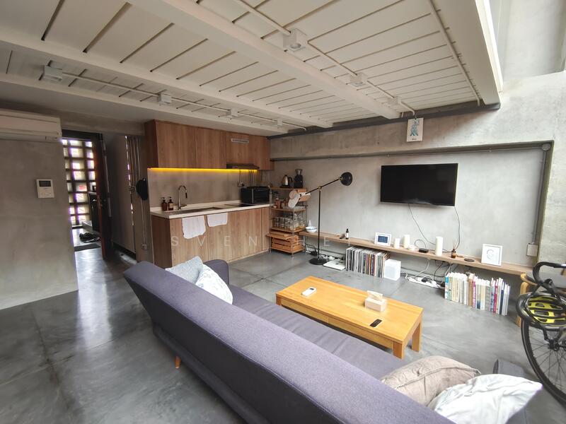 For Rent - 43 Tessensohn Road