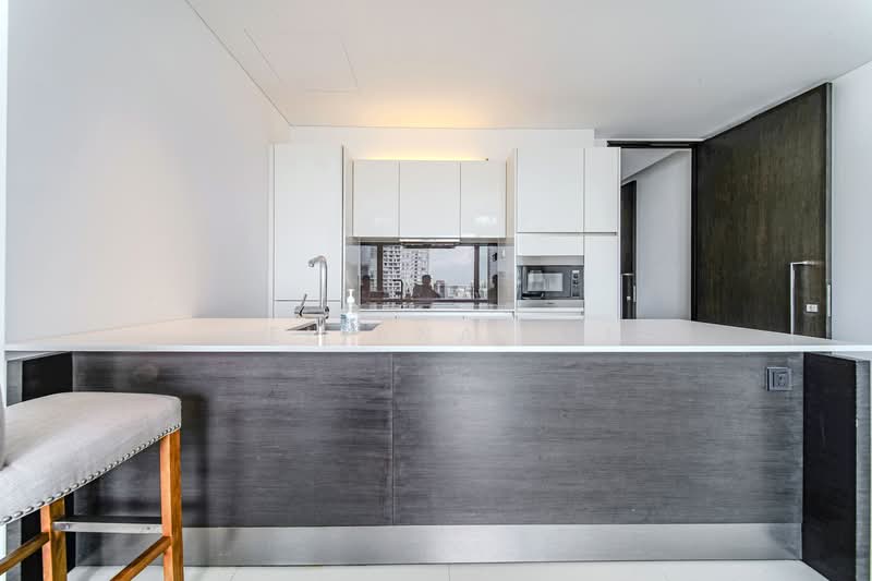 Scotts Square, 8 Scotts Road, 3 Bedrooms, 1,248 sqft, Apartment For Rent, by Deliana Lee, 21927079 - PropertyGuru.com.sg