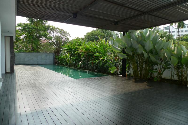 Huge patio view with sheltered area for outdoor entertainment