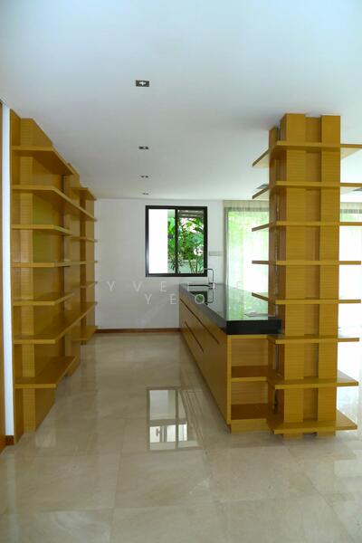 built in library and dry kitchen area
