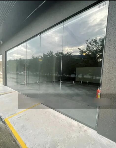 Interlocal Centre, 100G Pasir Panjang Road, 1,680 sqft, Light Industrial (B1) For Rent, by Victor The, 21928848 - CommercialGuru.com.sg