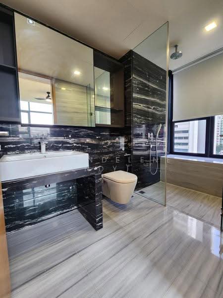 Cube 8, 376 Thomson Road, Newton / Novena, 2 Bedrooms, 900 sqft, Condominium For Rent, by Gwendelene (Wendy) Chew, 21930127 - Bathroom - PropertyGuru.com.sg
