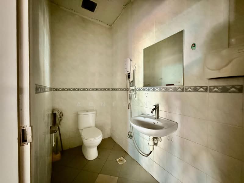 D'Centennial, 100 Lorong 23 Geylang, 659 sqft, Light Industrial (B1) For Rent, by Agnes Ng, 21930668 - CommercialGuru.com.sg