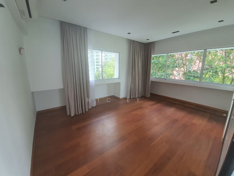 Leonie Towers, 20 Leonie Hill, 3 Bedrooms, 2,938 sqft, Apartment For Rent, by Nic Ee, 21934738 - Bedroom With Attached Bath on Upper Floor (Showing Entire Room) - PropertyGuru.com.sg