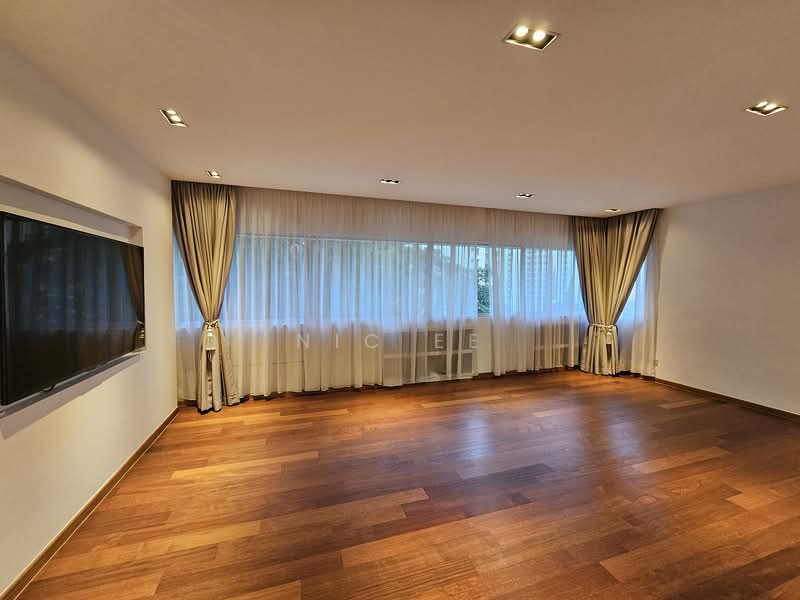 Leonie Towers, 20 Leonie Hill, 3 Bedrooms, 2,938 sqft, Apartment For Rent, by Nic Ee, 21934738 - Super Large Master Bedroom with Walk In Closet (Lower Floor) - PropertyGuru.com.sg