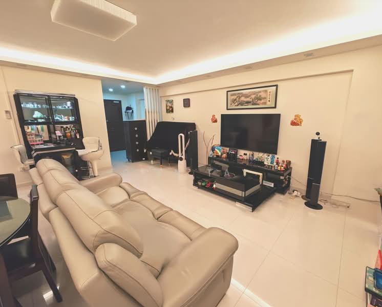 686D Choa Chu Kang Crescent, 686D Choa Chu Kang Crescent, 3 Bedrooms, 1,184 sqft, HDB Flat For Sale, by Glen Tay, 21940152 - PropertyGuru.com.sg