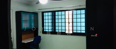 For Rent - 151 Tampines Street 12