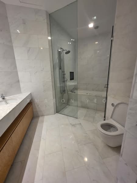 Belle Vue Residences, 15 Oxley Walk, 3 Bedrooms, 3,660 sqft, Condominium For Sale, by Sharon Yeo, 21947654 - PropertyGuru.com.sg