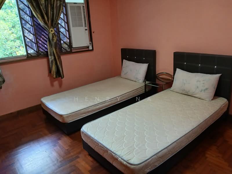 457 Tampines Street 42, 457 Tampines Street 42, Room Rental, 150 sqft, HDB Flat For Rent, by Henry Na, 21947889 - PropertyGuru.com.sg