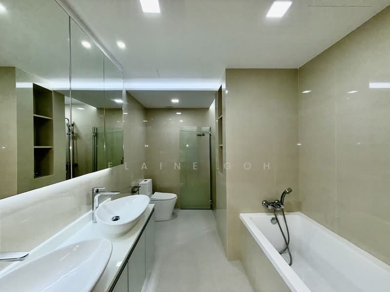 For Rent - Nassim Jade