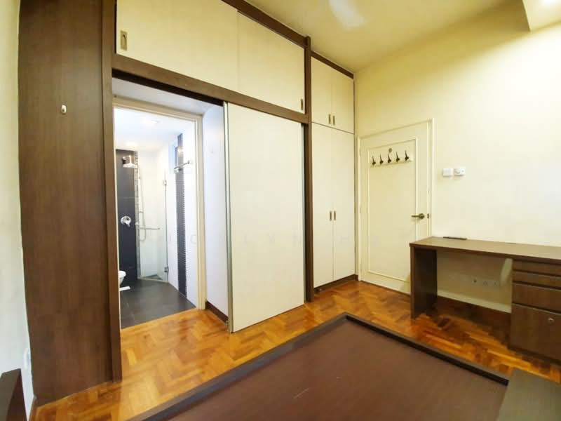 Elias Terrace, Elias Terrace, 6 Bedrooms, 2,350 sqft, Terraced House For Rent, by Joylyn Ho, 21950425 - PropertyGuru.com.sg