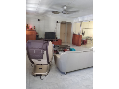 For Rent - 727 Woodlands Circle