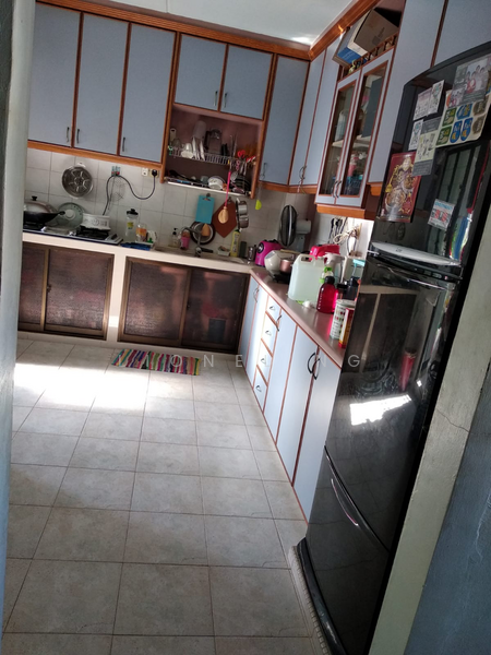 For Rent - 727 Woodlands Circle